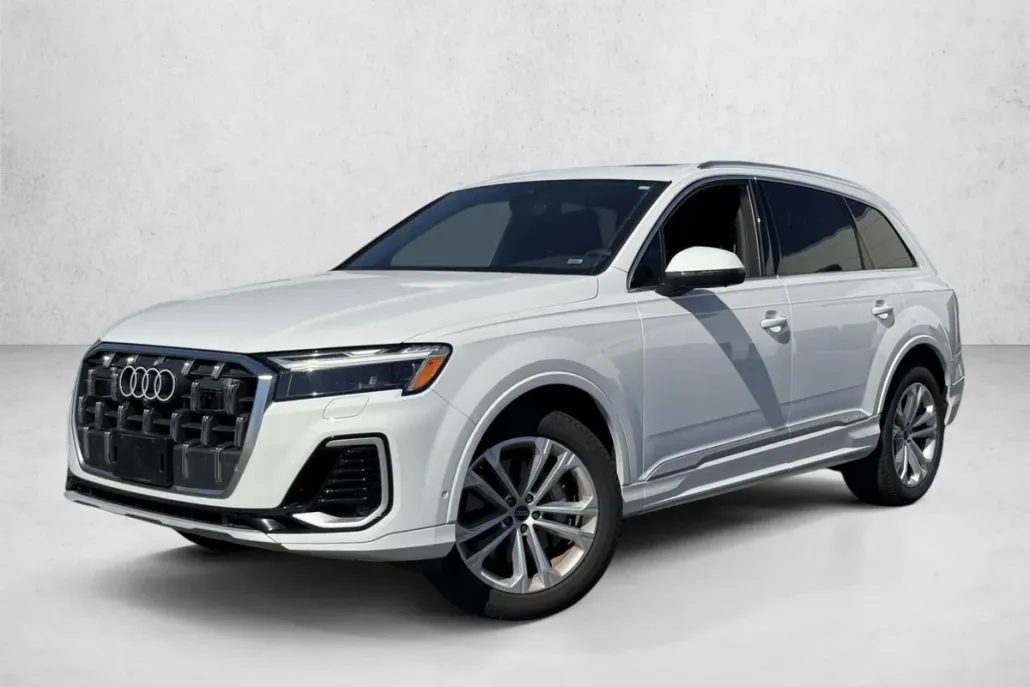 2025 Audi Q7 55 Premium photo 1