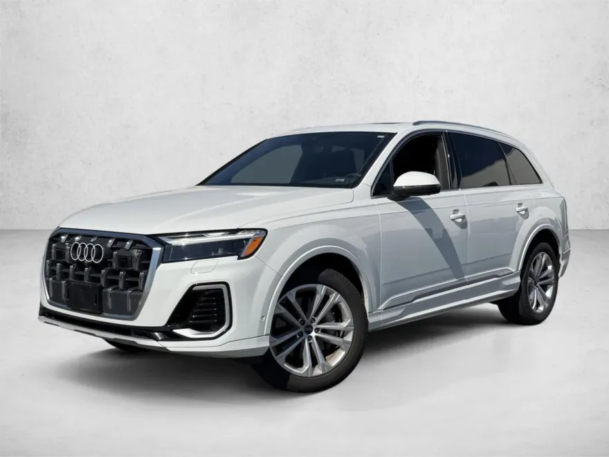 2025 Audi Q7 55 Premium photo 1