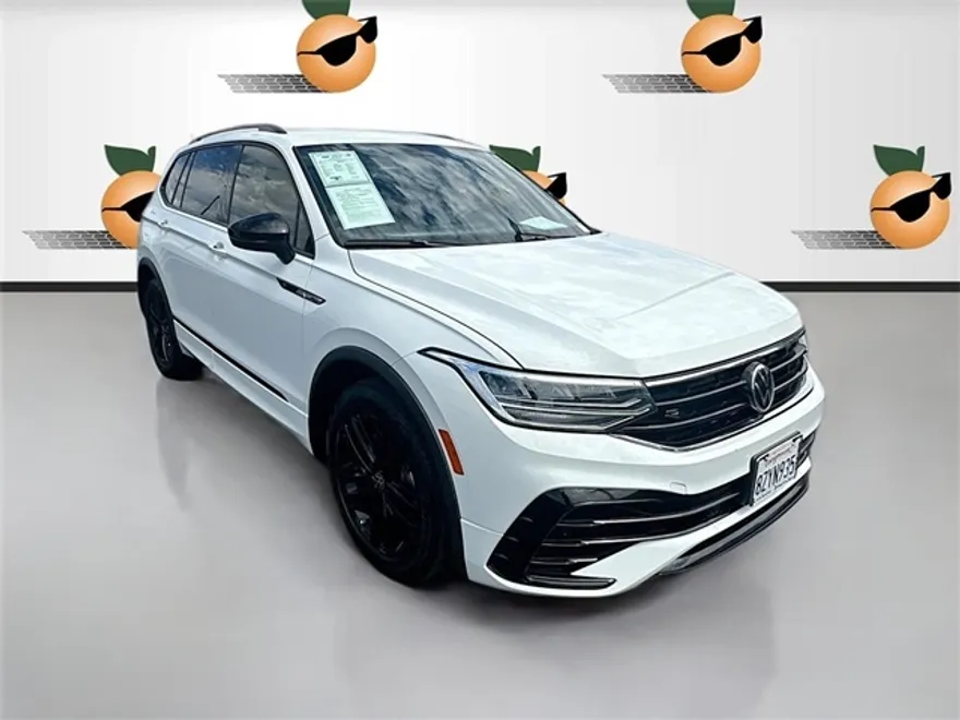 2022 Volkswagen Tiguan SE R-Line Black photo 1