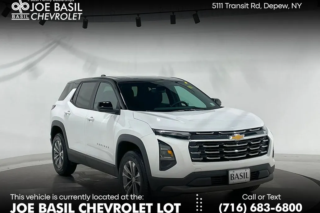 2025 Chevrolet Equinox LT photo 1