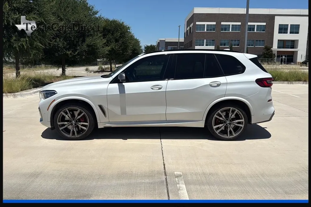 2023 Bmw X5 M50i photo 1