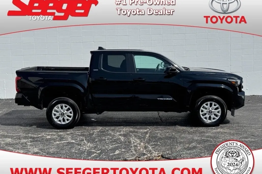 2024 Toyota Tacoma SR5 Double Cab photo 1