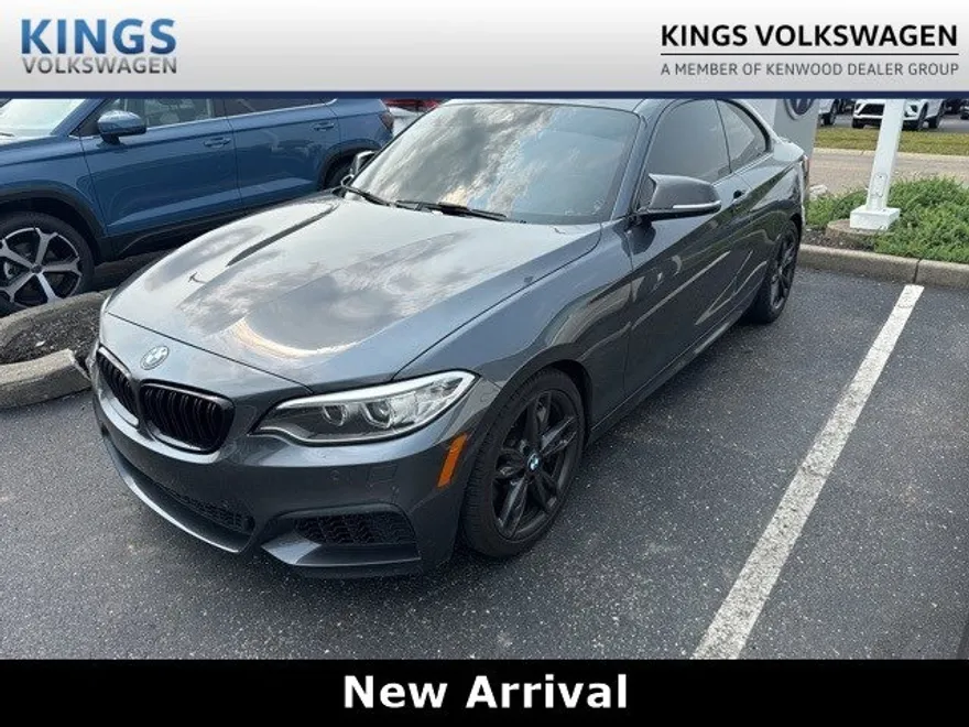 2016 Bmw M235i Coupe photo 1
