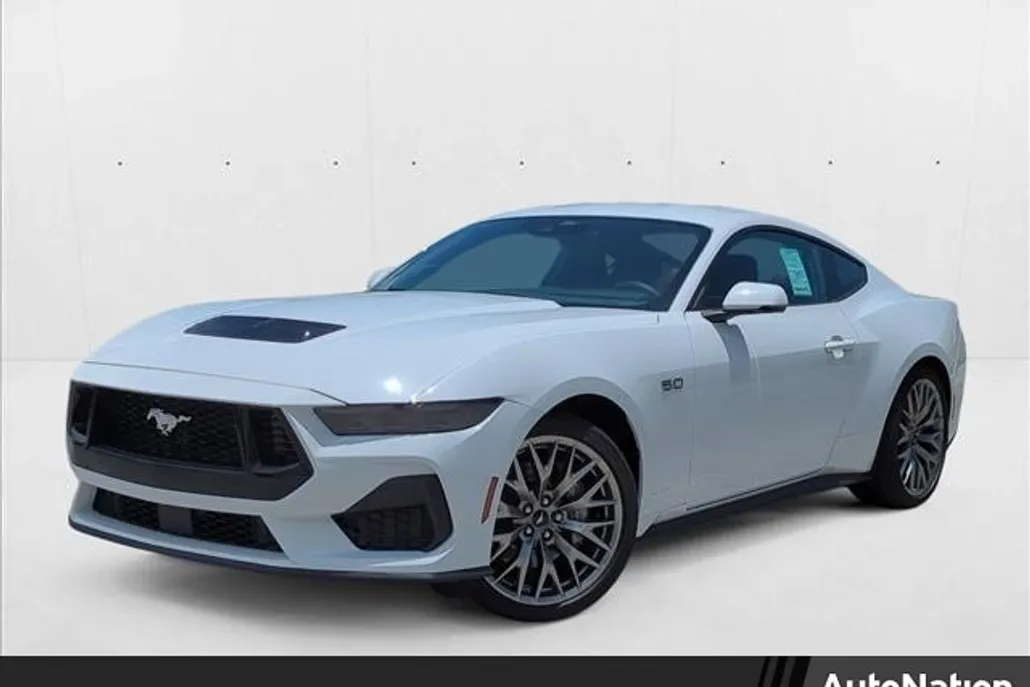 2025 Ford Mustang GT Premium photo 1