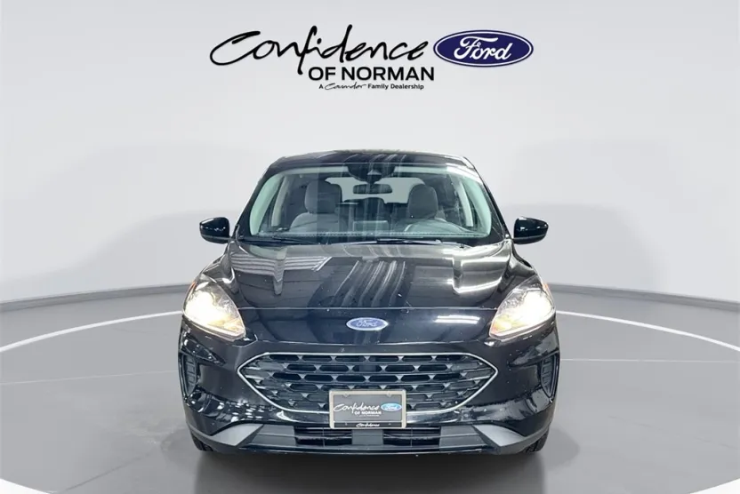 2022 Ford Escape SE photo 1