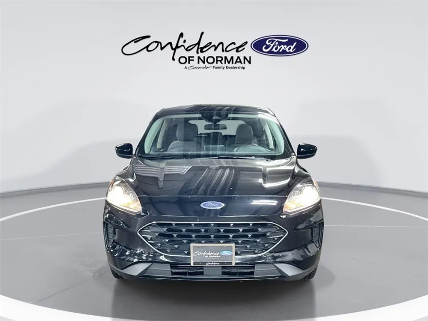 2022 Ford Escape SE photo 1