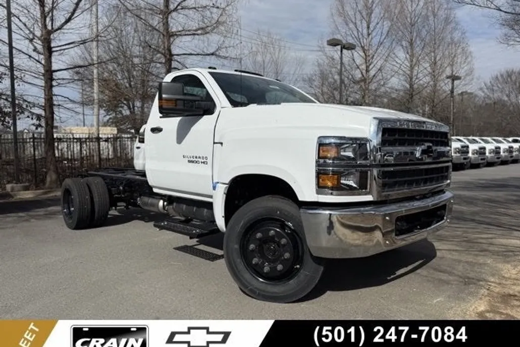2024 Chevrolet Silverado 5500HD Work Truck photo 1