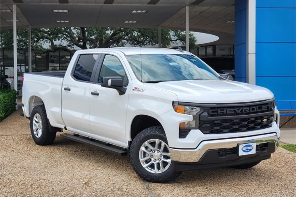2026 Chevrolet Silverado 1500 photo 1