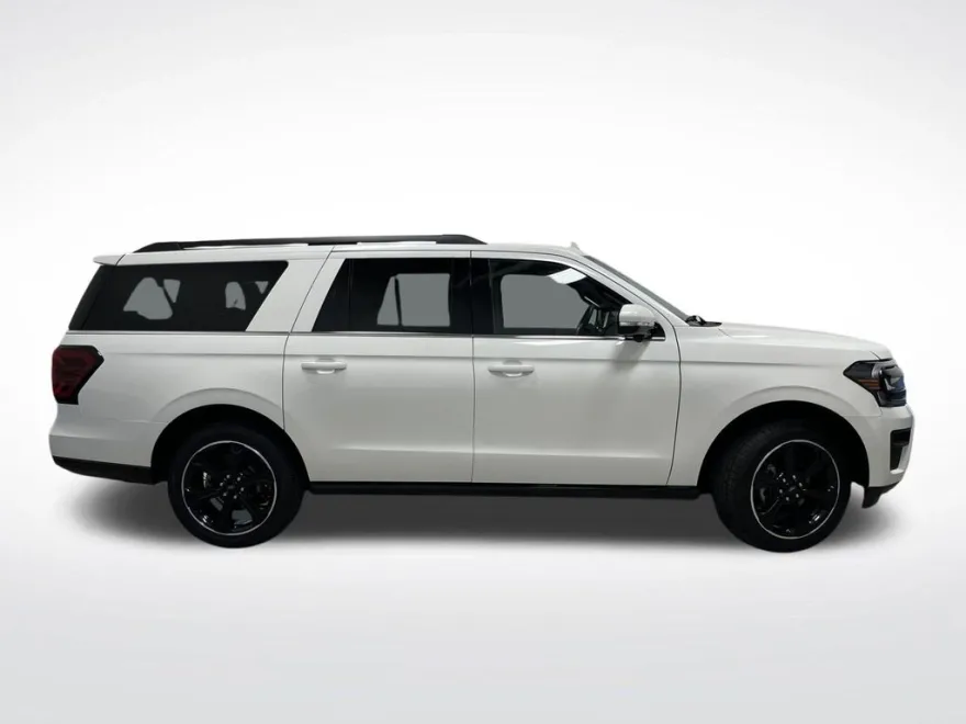 2024 Ford Expedition MAX Limited photo 1
