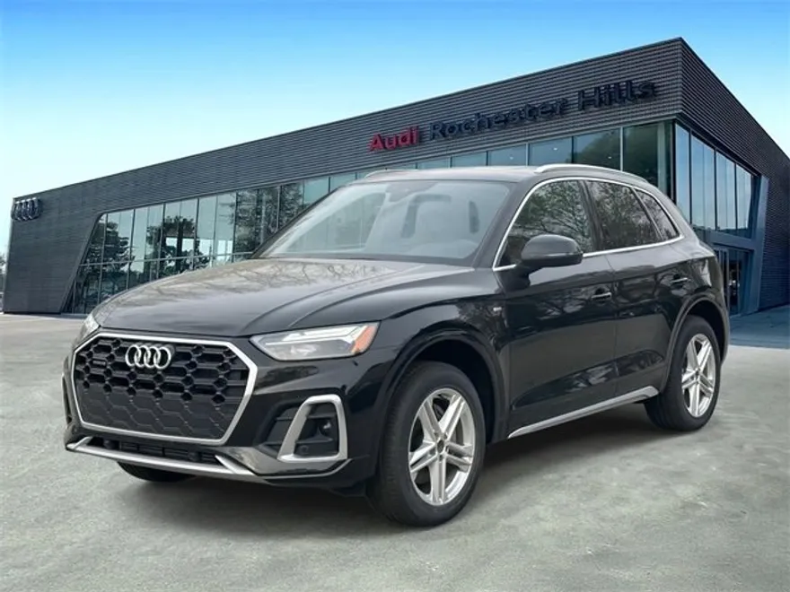 2025 Audi Q5 S line Premium photo 1