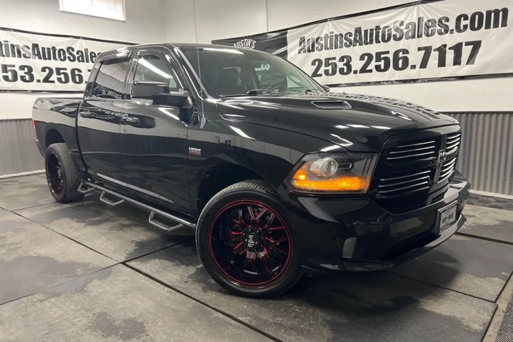 2013 Ram 1500 Sport photo 1