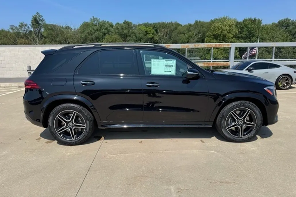 2026 Mercedes Benz GLE 350 4MATIC photo 1