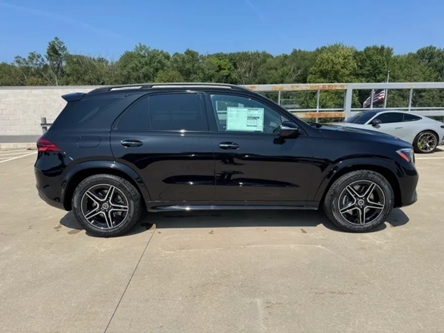 2026 Mercedes Benz GLE 350 4MATIC photo 1