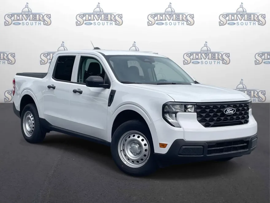 2025 Ford Maverick XL photo 1
