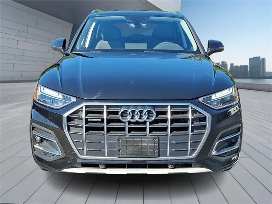 2023 Audi Q5 40 Premium photo 1