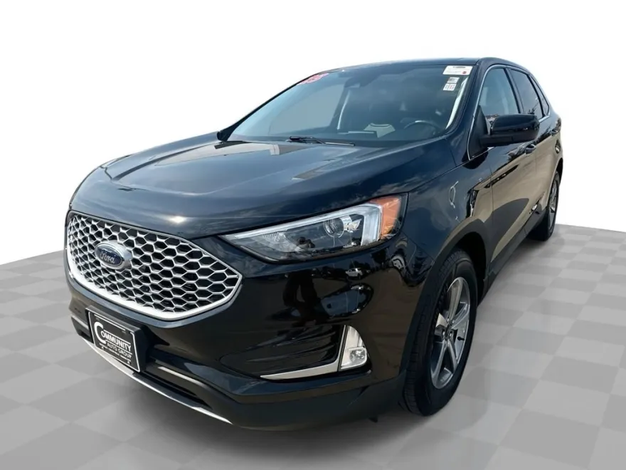 2023 Ford Edge SEL photo 1