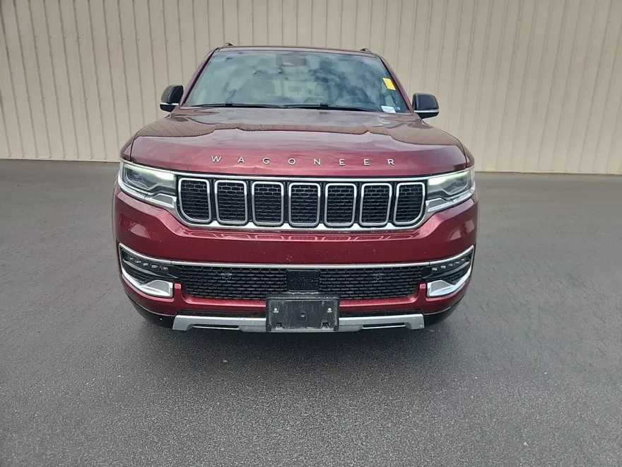 2023 Jeep Wagoneer L Series II photo 1