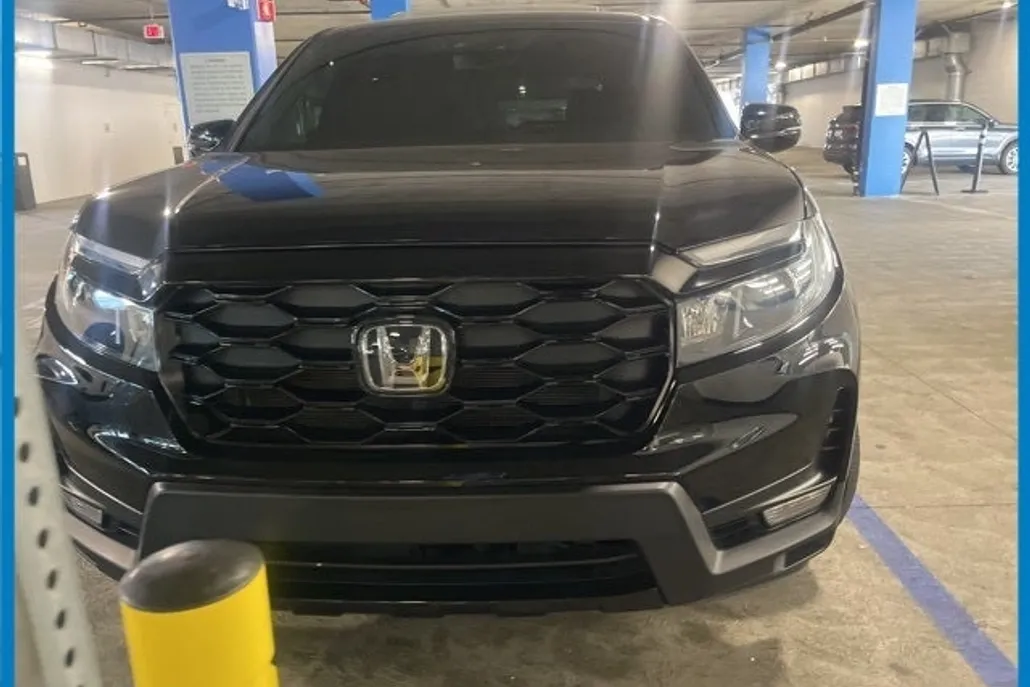 2022 Honda Passport Elite photo 1