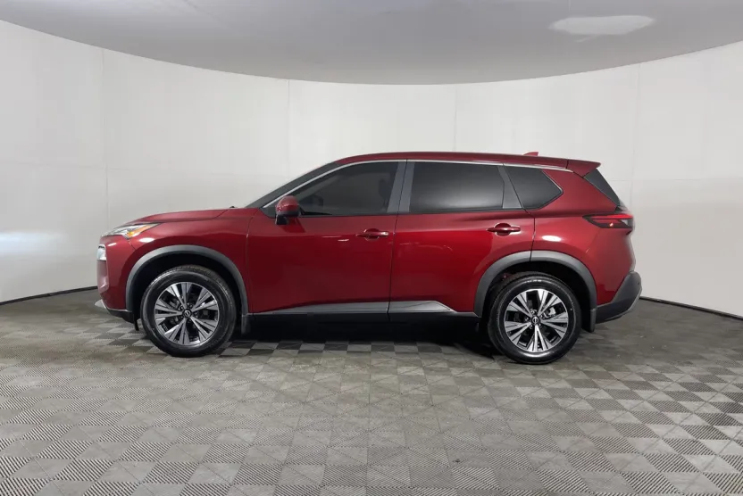 2023 Nissan Rogue SV photo 1