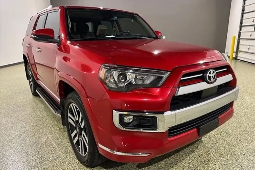 2021 Toyota 4Runner Limited photo 1