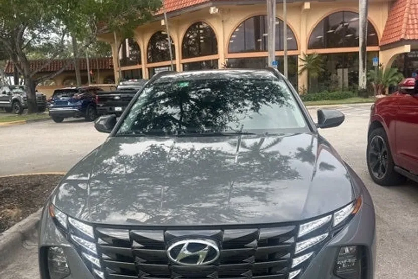 2024 Hyundai Tucson SEL photo 1