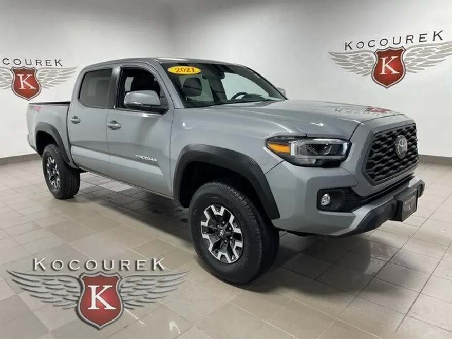2021 Toyota Tacoma SR V6 photo 1