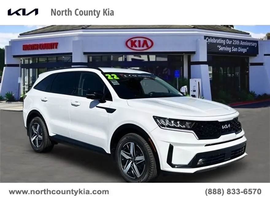 2022 Kia Sorento EX photo 1