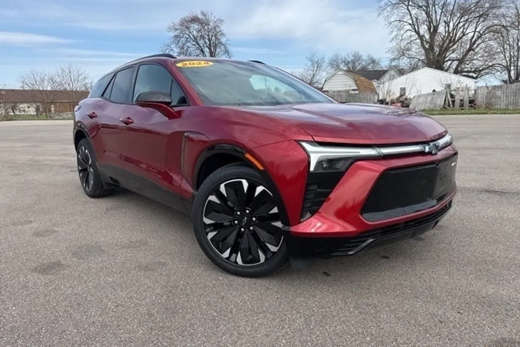 2024 Chevrolet Blazer EV RS photo 1
