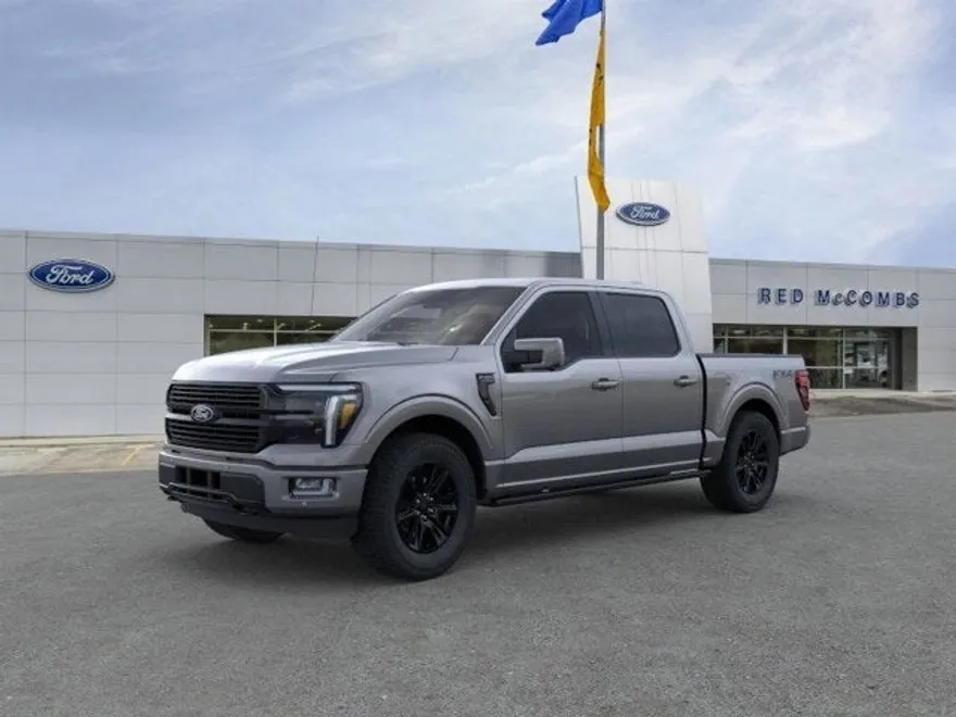 2025 Ford F-150 Platinum photo 1