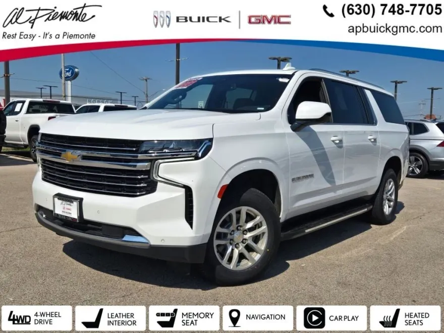 2023 Chevrolet Suburban LT photo 1