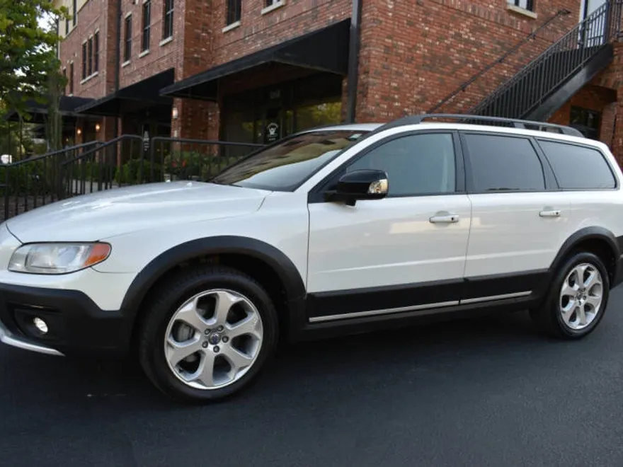 2016 Volvo XC70 T5 Premier photo 1