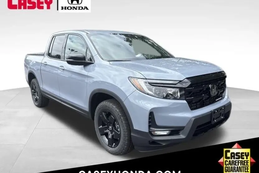 2025 Honda Ridgeline Black Edition photo 1