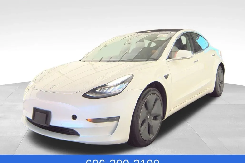 2020 Tesla Model 3 Long Range photo 1