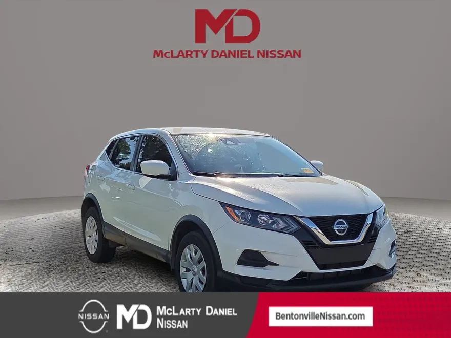 2020 Nissan Rogue Sport S photo 1