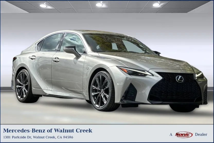 2023 Lexus IS 350 F SPORT photo 1
