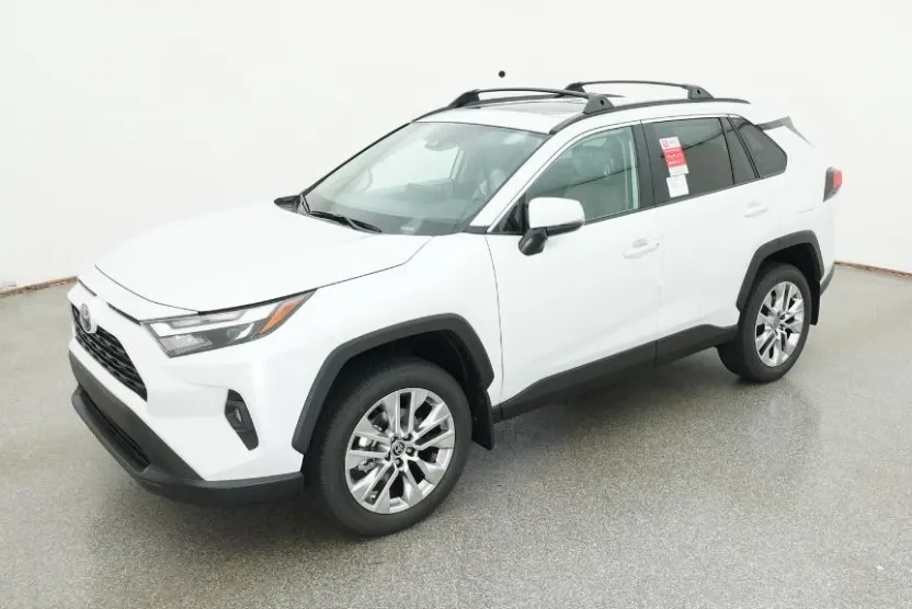 2025 Toyota RAV4 XLE Premium photo 1
