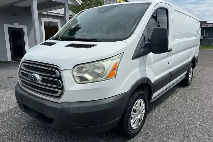 2017 Ford Transit Van photo 1