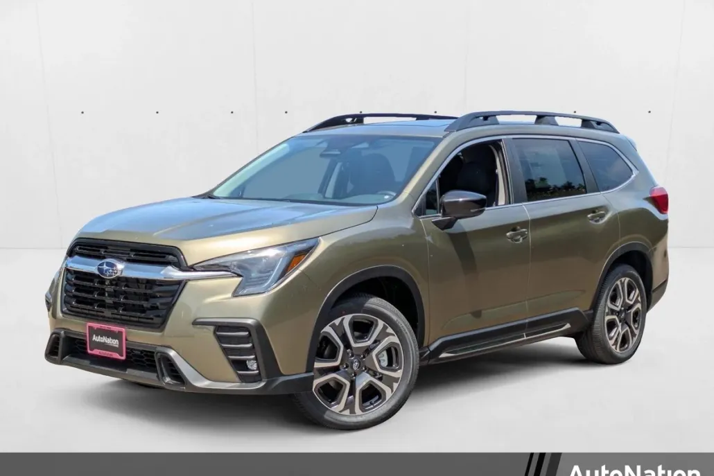 2025 Subaru Ascent Limited photo 1