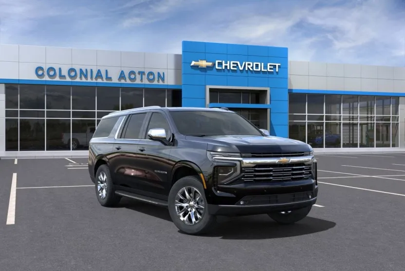 2025 Chevrolet Suburban Premier photo 1