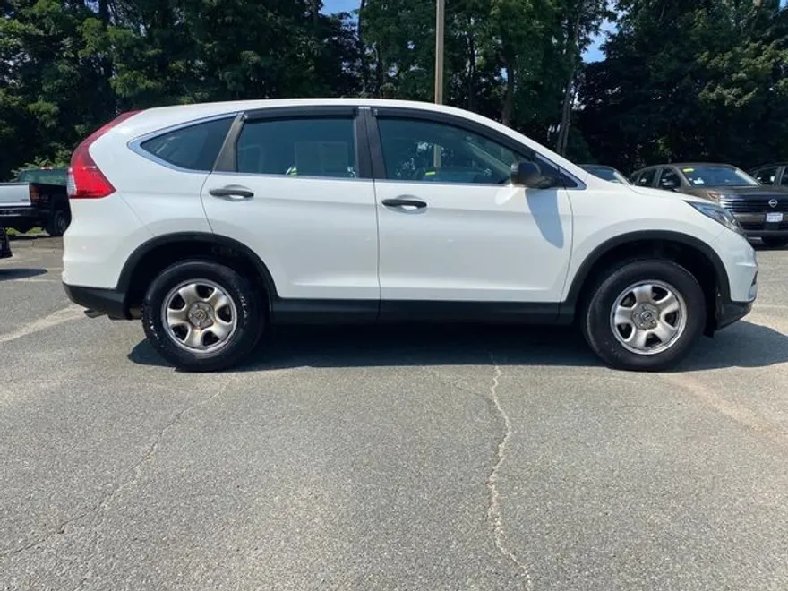2016 Honda CR-V LX photo 1