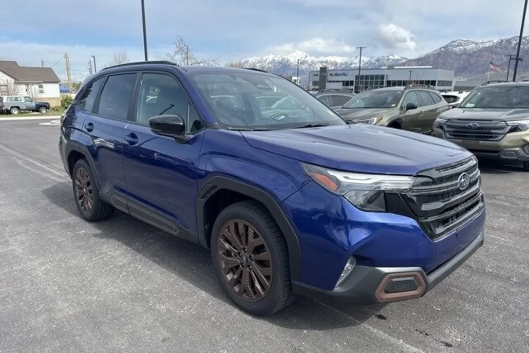 2025 Subaru Forester Sport photo 1