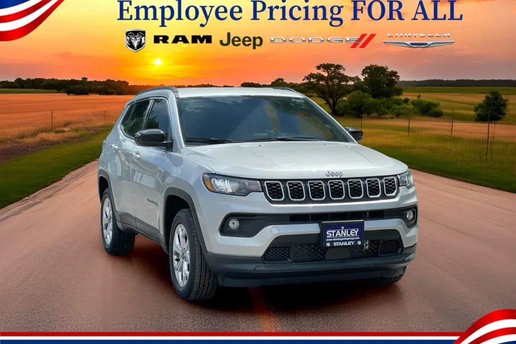 2025 Jeep Compass Latitude photo 1