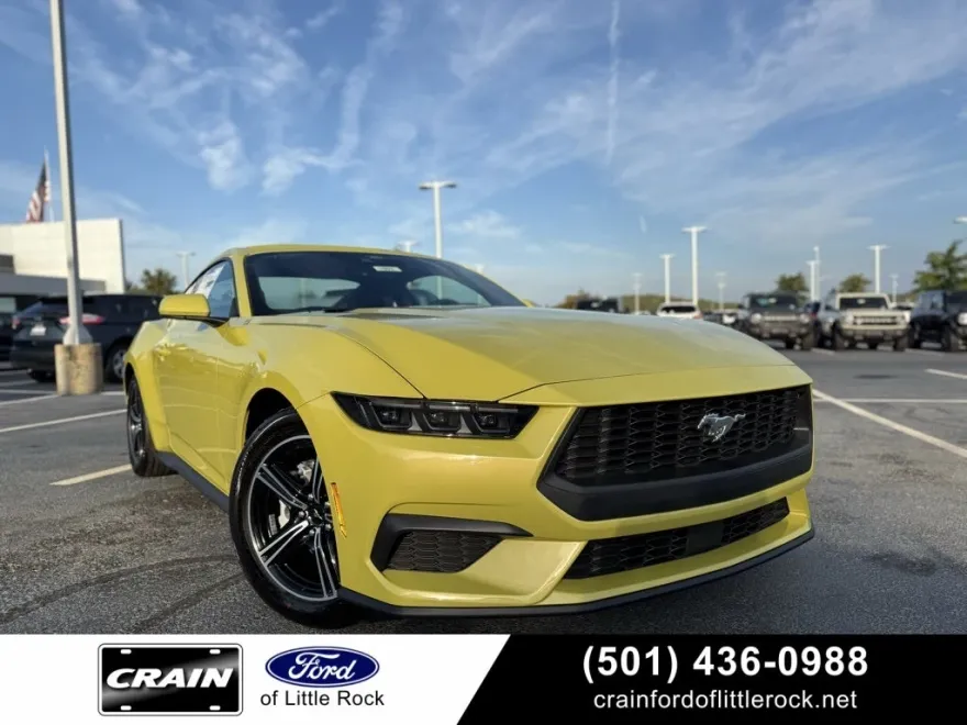 2025 Ford Mustang EcoBoost photo 1