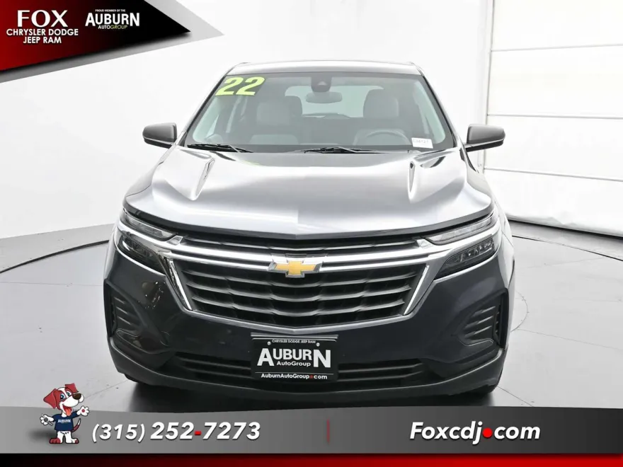 2022 Chevrolet Equinox LS photo 1