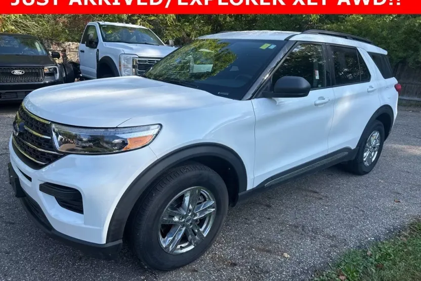 2020 Ford Explorer XLT photo 1