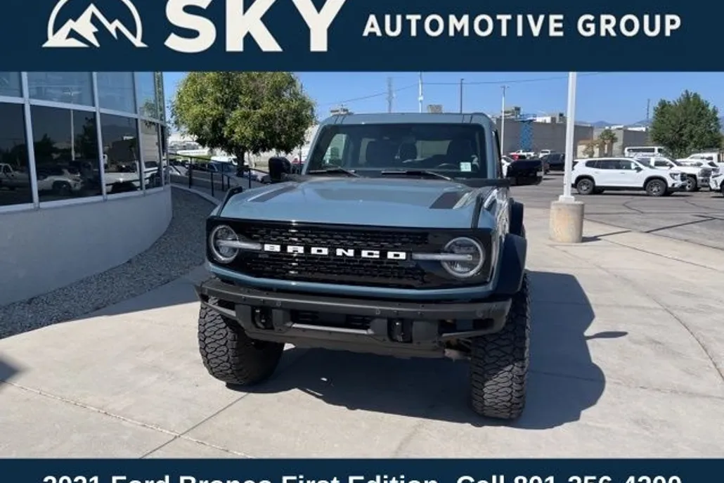 2021 Ford Bronco First Edition photo 1
