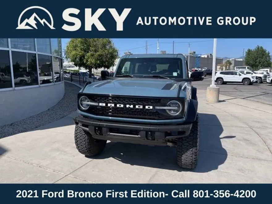 2021 Ford Bronco First Edition photo 1