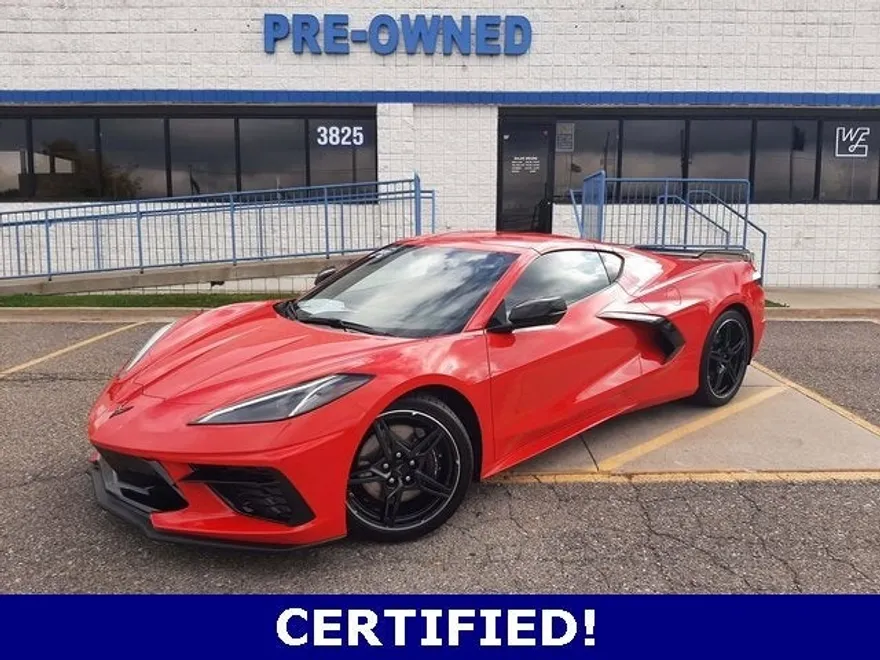 2020 Chevrolet Corvette Stingray 3LT photo 1