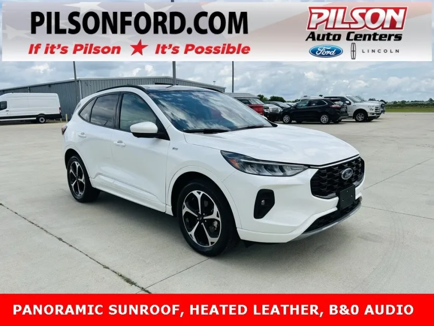 2023 Ford Escape ST-Line Select photo 1