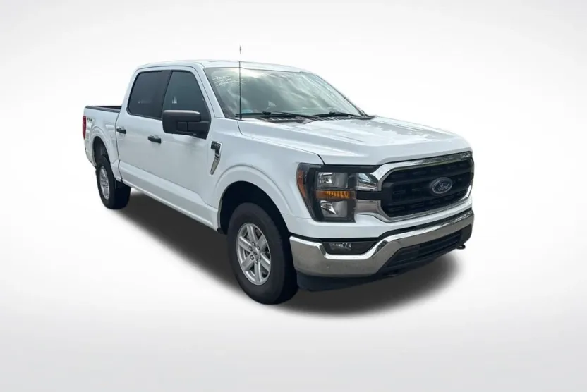 2023 Ford F-150 XLT photo 1